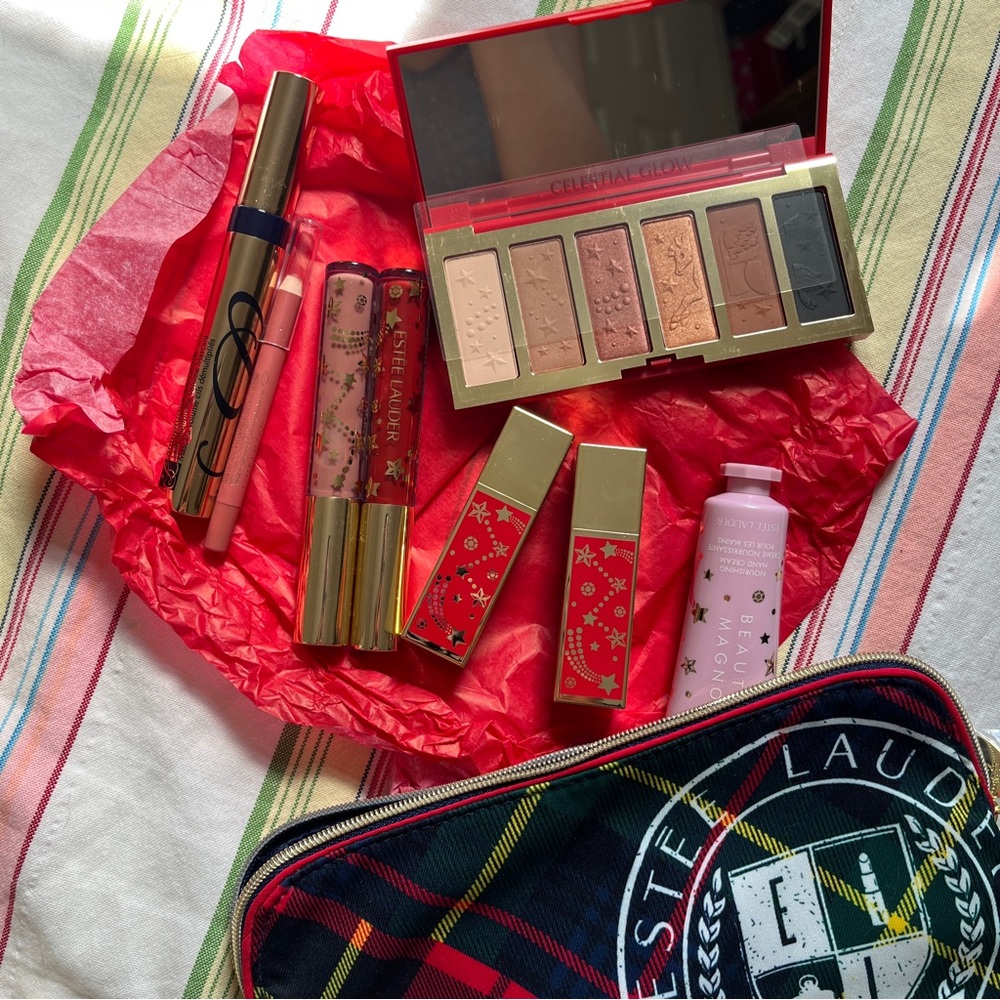 Estee Lauder holiday makeup set